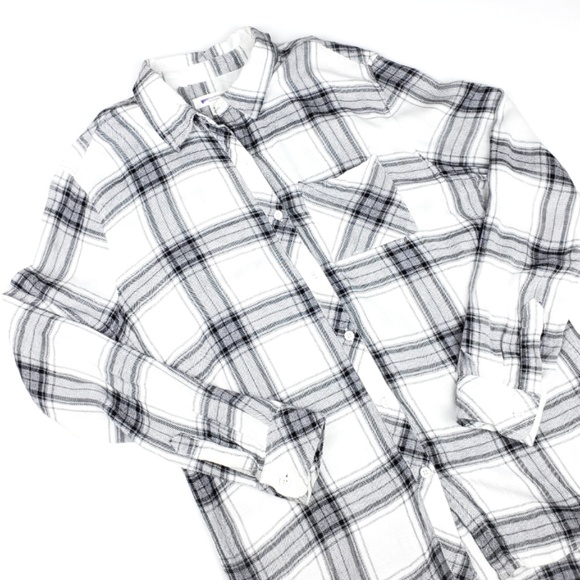 beachlunchlounge Tops - Beach Lunch Lounge Plaid Button Down Shirt
